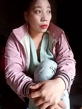 Phuong xxx online show from January 2026 01:11:01 AM