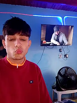 Snapshot of matiatr1112 chatting on October 2025 05:34:01 PM matiatr1112 online show from October 2025 05:34:01 PM