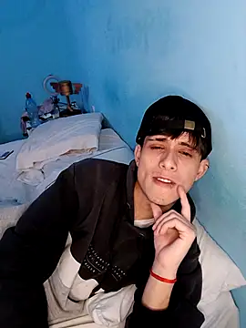 Snapshot of matiatr1112 chatting on November 2025 05:44:02 AM matiatr1112 online show from November 2025 05:44:02 AM