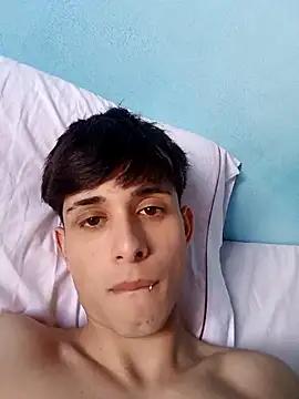 Snapshot of matiatr1112 chatting on November 2025 05:29:02 PM matiatr1112 online show from November 2025 05:29:02 PM