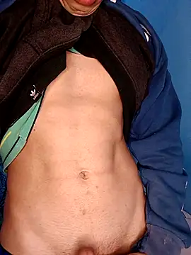 Snapshot of matiatr1112 chatting on November 2025 10:35:02 PM matiatr1112 online show from November 2025 10:35:02 PM