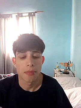 Snapshot of matiatr1112 chatting on October 2025 05:09:02 PM matiatr1112 online show from October 2025 05:09:02 PM