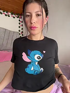 Snapshot of Mia_salinass chatting on December 2025 06:56:01 PM Mia salinass online show from December 2025 06:56:01 PM