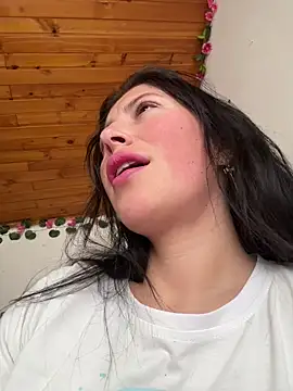 Mia salinass online show from March 2026 06:14:01 PM