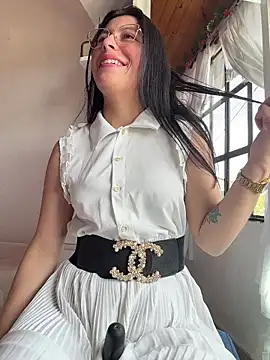 Snapshot of Mia_salinass chatting on February 2026 06:03:01 PM Mia salinass online show from February 2026 06:03:01 PM