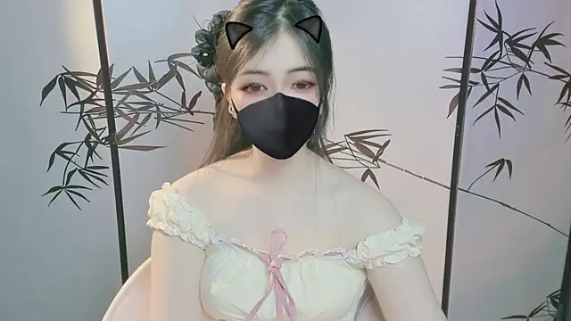 Sparkly Candy online show from October 2025 03:04:02 PM
