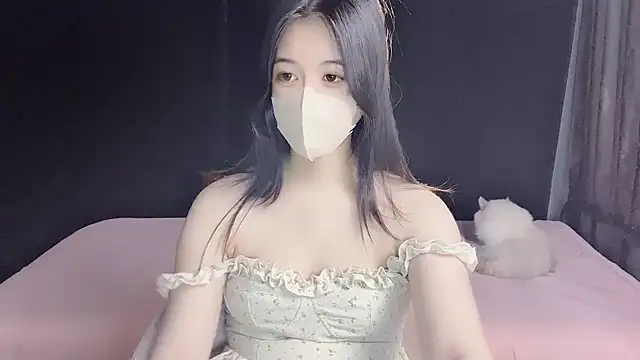 Sparkly Candy online show from September 2025 10:57:02 PM