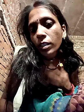 Snapshot of Xx_pooja chatting on September 2025 08:32:01 PM Xx pooja online show from September 2025 08:32:01 PM