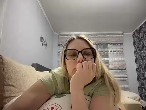 NikexPretty online show from March 2026 09:04:01 PM