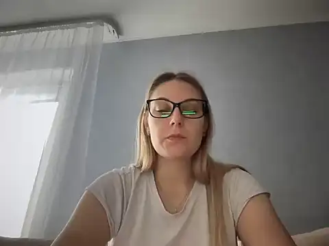 NikexPretty online show from October 2025 07:34:02 AM