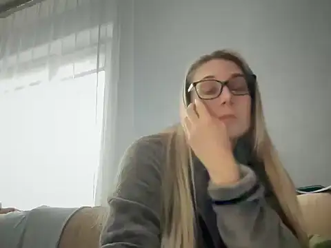 NikexPretty online show from November 2025 09:08:02 AM