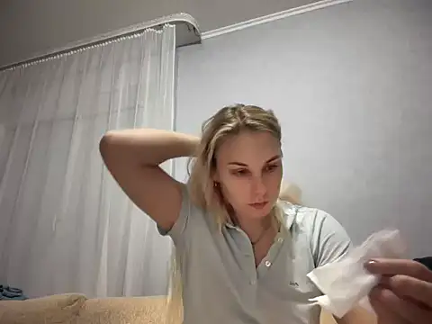 NikexPretty online show from November 2025 03:48:02 PM