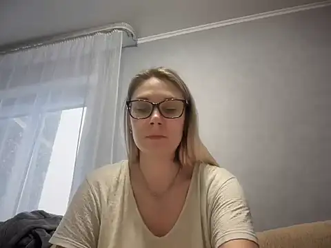 NikexPretty online show from November 2025 08:15:01 AM