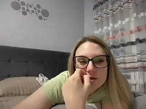 NikexPretty online show from April 2026 06:47:01 PM