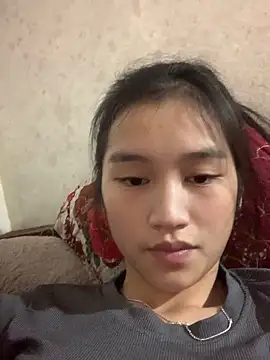 -Lie-06 online show from November 2025 10:26:01 AM