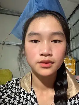 -Lie-06 online show from September 2025 06:12:02 AM
