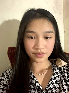 -Lie-06 online show from November 2025 10:30:02 AM