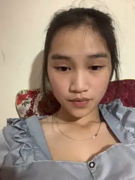 -Lie-06 online show from December 2025 08:02:02 AM