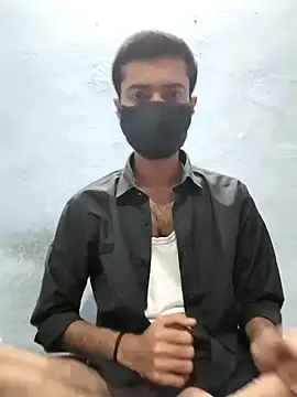 GirlsCrush  online show from November 2025 02:11:01 PM