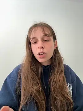 Snapshot of LittleJulietta chatting on September 2025 01:43:01 PM LittleJulietta online show from September 2025 01:43:01 PM