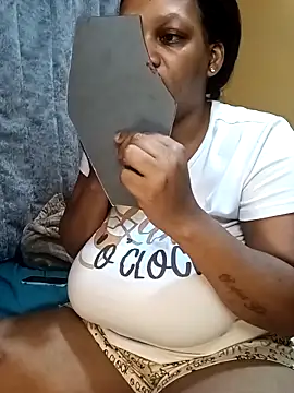 HappygalTheQueen online show from November 2025 07:46:02 PM