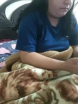 Snapshot of payal_261072_ chatting on December 2025 09:53:01 PM payal 261072 online show from December 2025 09:53:01 PM