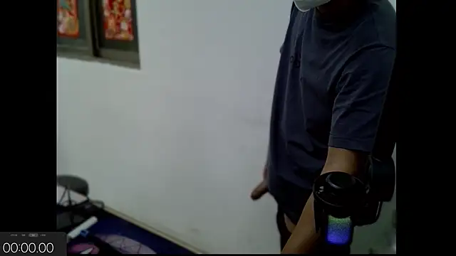 zhu000000 online show from September 2025 04:40:01 AM