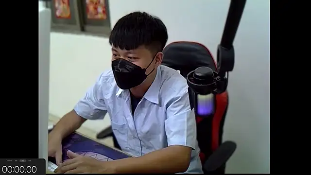 zhu000000 online show from October 2025 05:33:01 AM