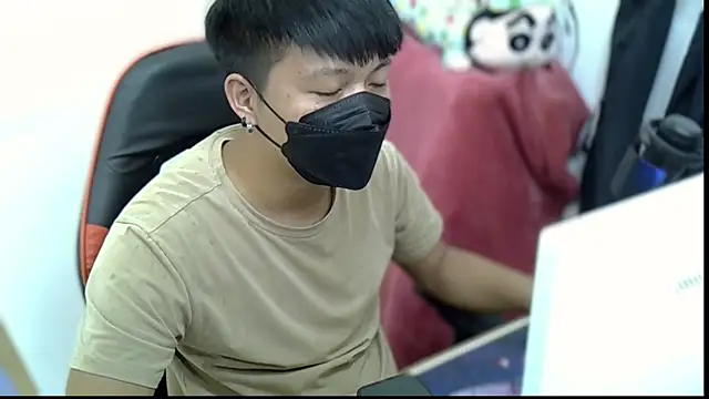 zhu000000 online show from September 2025 06:53:01 AM