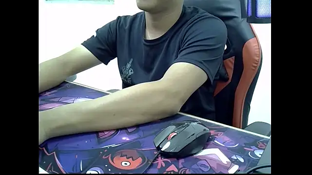 zhu000000 online show from October 2025 06:58:02 AM