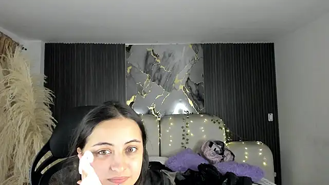 Snapshot of SarahCastro1_ chatting on July 2026 03:51:01 AM SarahCastro1 online show from July 2026 03:51:01 AM