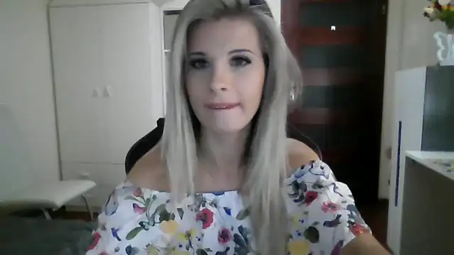 KristineGlow online show from September 2025 08:48:01 PM