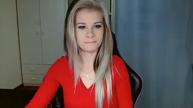 KristineGlow online show from March 2026 07:10:02 AM