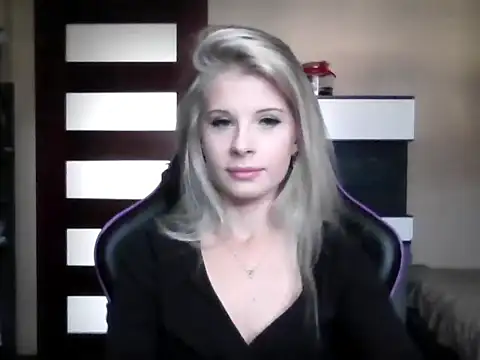 KristineGlow online show from September 2025 06:12:01 AM