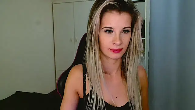 KristineGlow online show from January 2026 07:19:02 PM