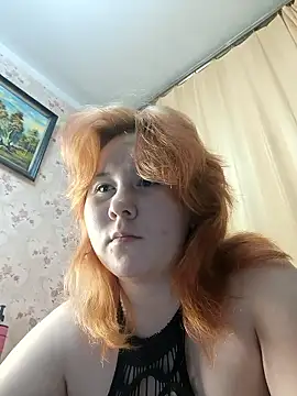 Snapshot of MiaKissy chatting on December 2025 03:41:02 AM MiaKissy online show from December 2025 03:41:02 AM