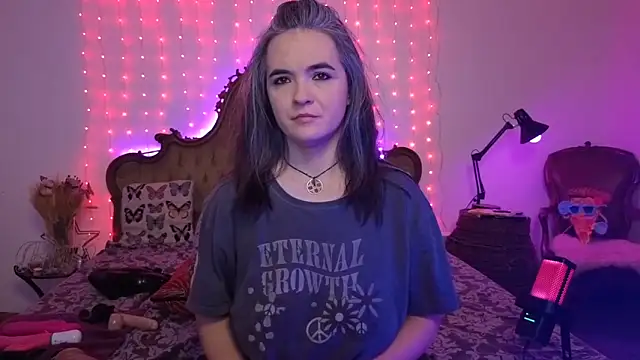 SilkenSin online show from April 2026 09:23:01 AM