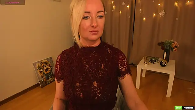 sexmom8 online show from December 2025 10:42:02 AM