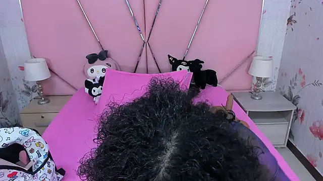 SafiroAgataaa online show from October 2025 07:46:01 PM