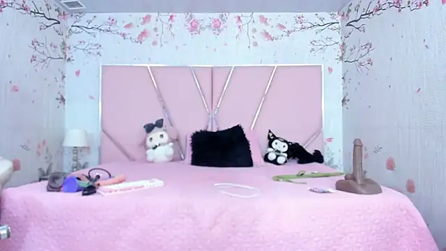 SafiroAgataaa online show from May 2026 02:37:01 AM