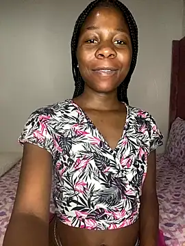 Snapshot of Crazyqueenxxx chatting on November 2025 09:46:01 AM Crazyqueenxxx online show from November 2025 09:46:01 AM