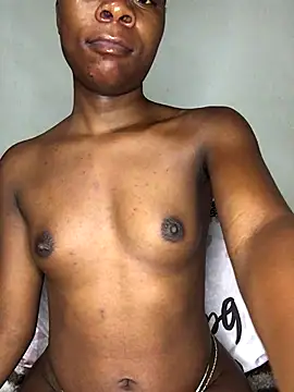 Snapshot of Crazyqueenxxx chatting on November 2025 11:15:01 PM Crazyqueenxxx online show from November 2025 11:15:01 PM