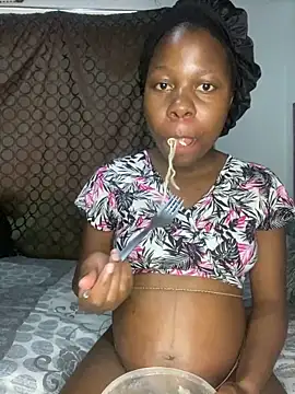 Snapshot of Crazyqueenxxx chatting on April 2026 01:36:01 PM Crazyqueenxxx online show from April 2026 01:36:01 PM