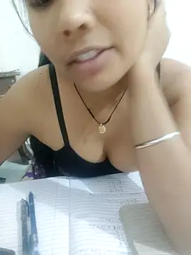 Vaani Cutie online show from November 2025 03:05:02 PM