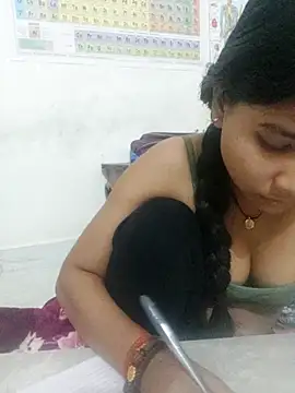 Vaani Cutie online show from December 2025 03:46:02 PM