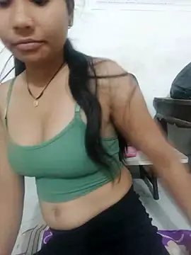 Vaani Cutie online show from November 2025 03:16:02 PM