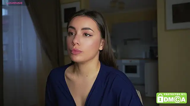 Snapshot of KateCarrey chatting on November 2025 06:17:01 AM KateCarrey online show from November 2025 06:17:01 AM