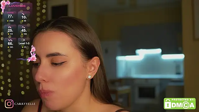 Snapshot of KateCarrey chatting on November 2025 06:44:01 PM KateCarrey online show from November 2025 06:44:01 PM