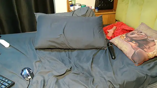 Keishaa-77 online show from October 2025 09:15:02 PM