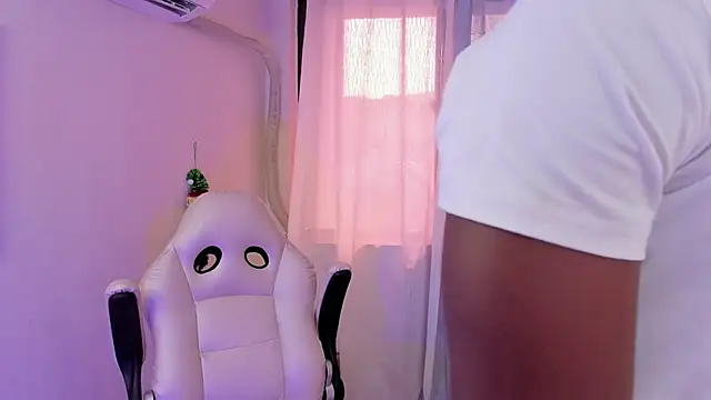 tau montes online show from November 2025 02:29:02 PM